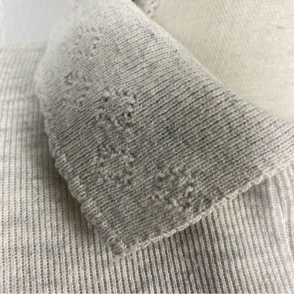 1980's Cottagecore Gray Sweater with English cottage scenery M - Picture 6 of 10